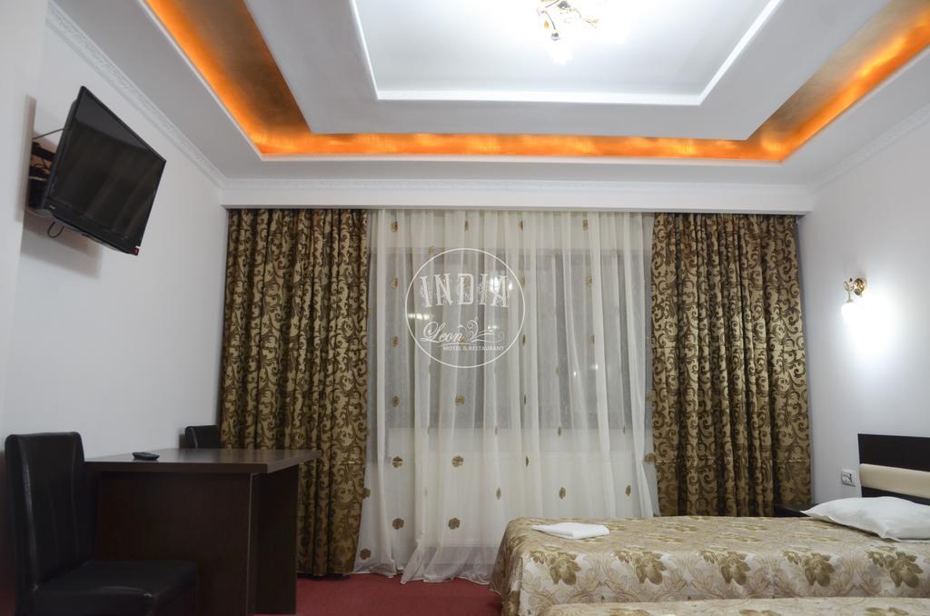 Motel - Restaurant Leon Bacău Zimmer foto